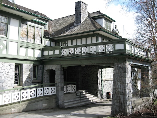 photo - On the afternoon of Nov. 24, NCJW Vancouver celebrates its 100th anniversary at Aberthau Mansion, which is evocative of the era in which the organization planted its roots in Vancouver